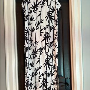 Elegant Black and White Floral Dress
